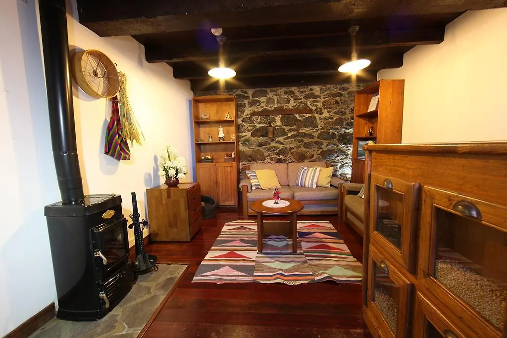 Venkovský dům Penzion Casa Do Ribeirinho Porto Moniz