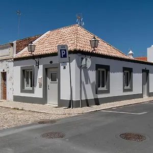 https://casa-carolina-vila-real-de-santo-antonio.hotelaalgarve.com