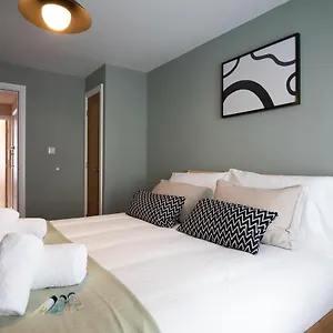 https://abbey-view.yorkshirehotels.net