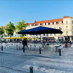 https://down-town-1-bedroom-flat.brusselshotelsbook.com
